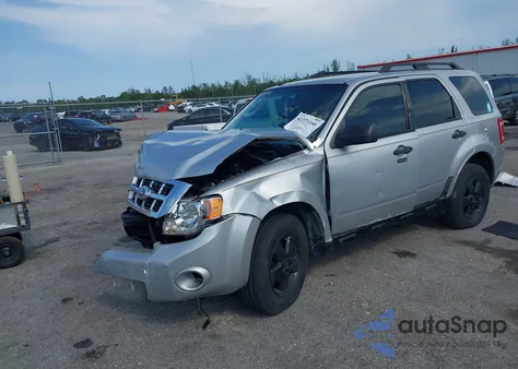 2010 Ford Escape Xlt из США, поврежденный, VIN 1FMCU0DG2AKC82054